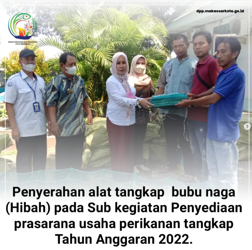 Penyerahan alat tangkap bubu naga (Hibah) pada Sub kegiatan Penyediaan prasarana usaha perikanan tangkap 