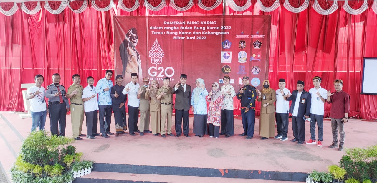 Stand Kota Makassar di Pameran Bung Karno