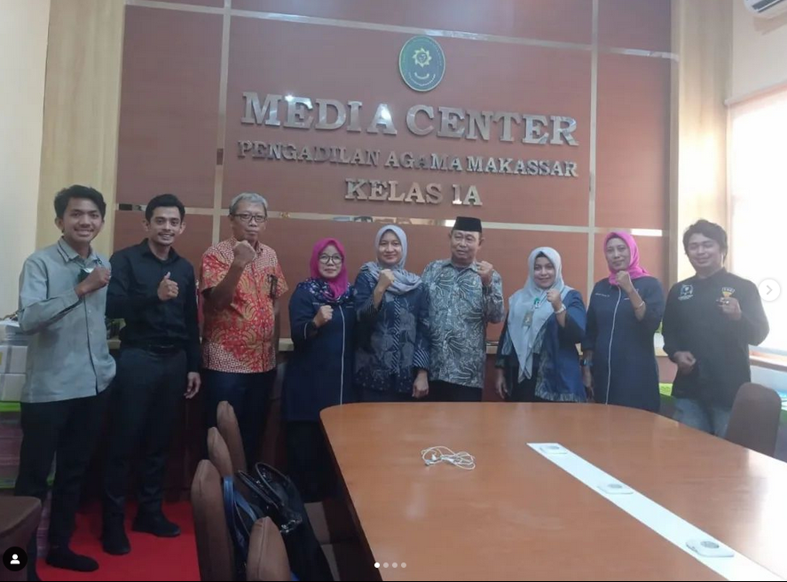 Kepala DPPPA Kota Makassar bersama Institute of Community Justice (ICJ) Kota Makassar mengadakan pertemuan dengan Pengadilan Agama