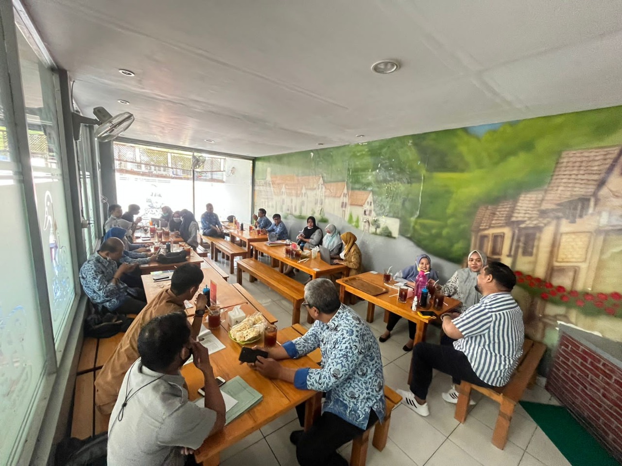 Rapat Koordinasi PPID Utama dengan sejumlah  PPID Pembantu Lingkup Pemerintah Kota Makassar