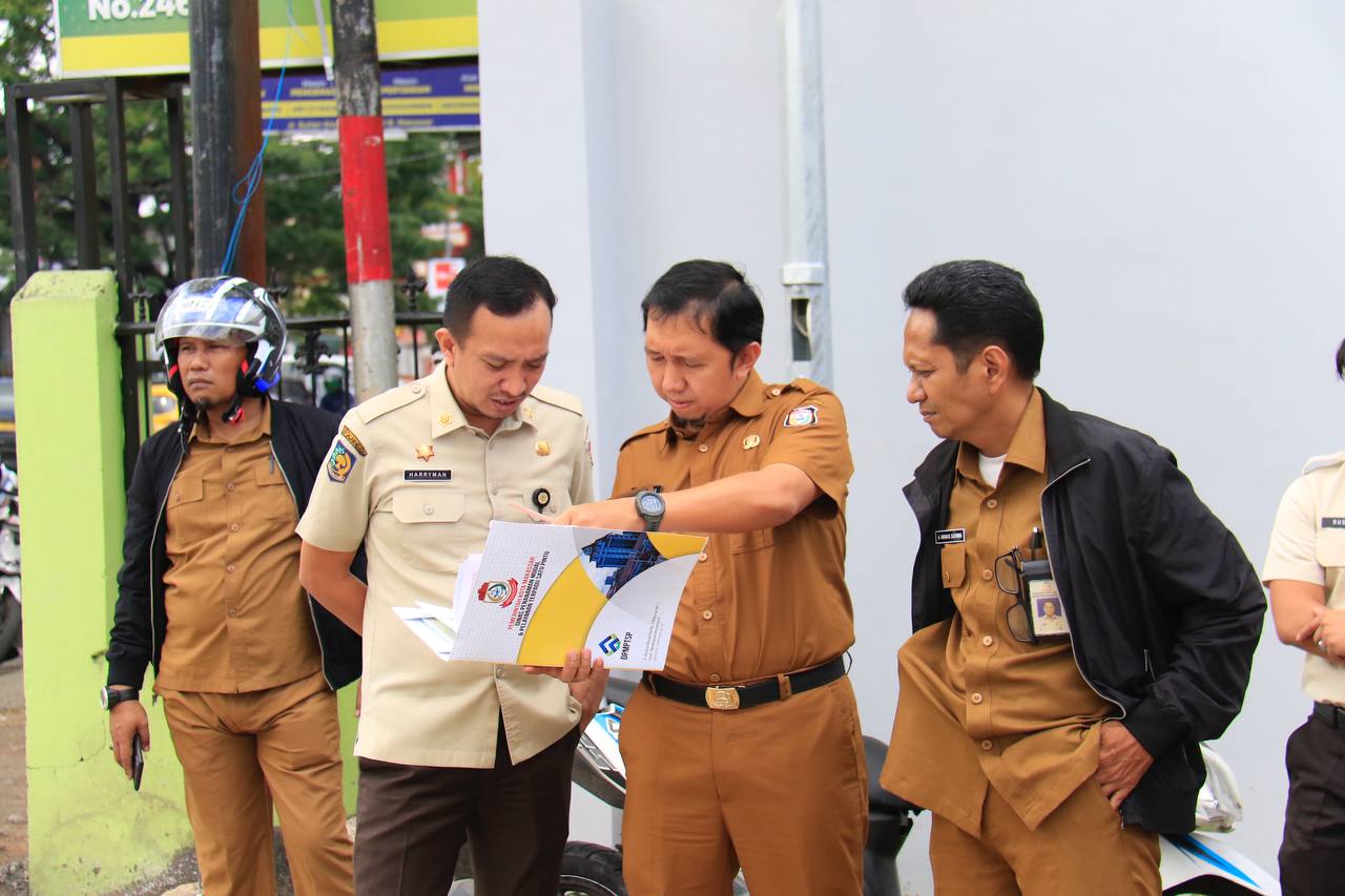 BAPENDA Makassar Berkoordinasi bersama DPMPTSP Makassar terkait Penyelenggaraan Reklame dan Peninjauan Lokasi