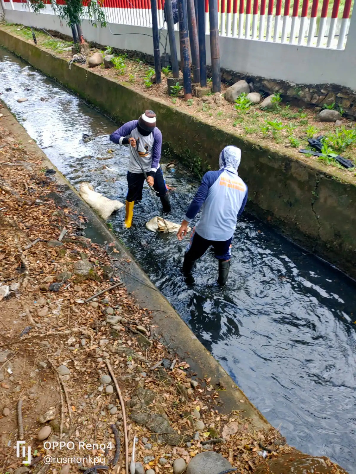 Antisipasi Musim Hujan, Dinas PU Masif Keruk Drainase