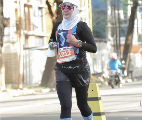 Sekretaris DP3A Makassar Sabet Juara 3 di MHM 2022 Kategori Female 21K