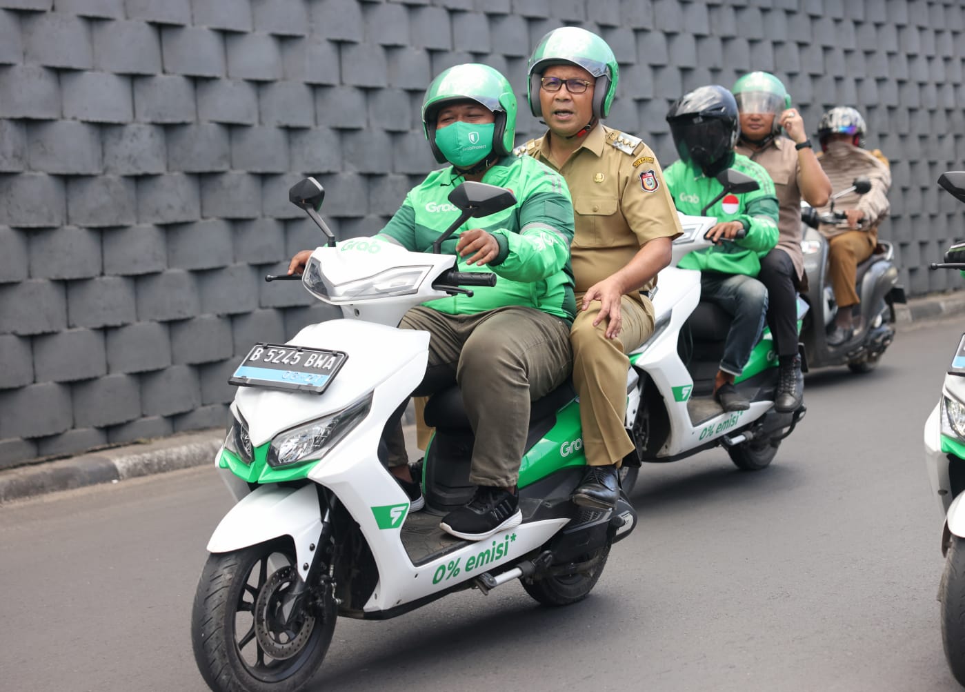 Wali Kota Makassar Gunakan Ojol Kunjungi Sejumlah Lokasi