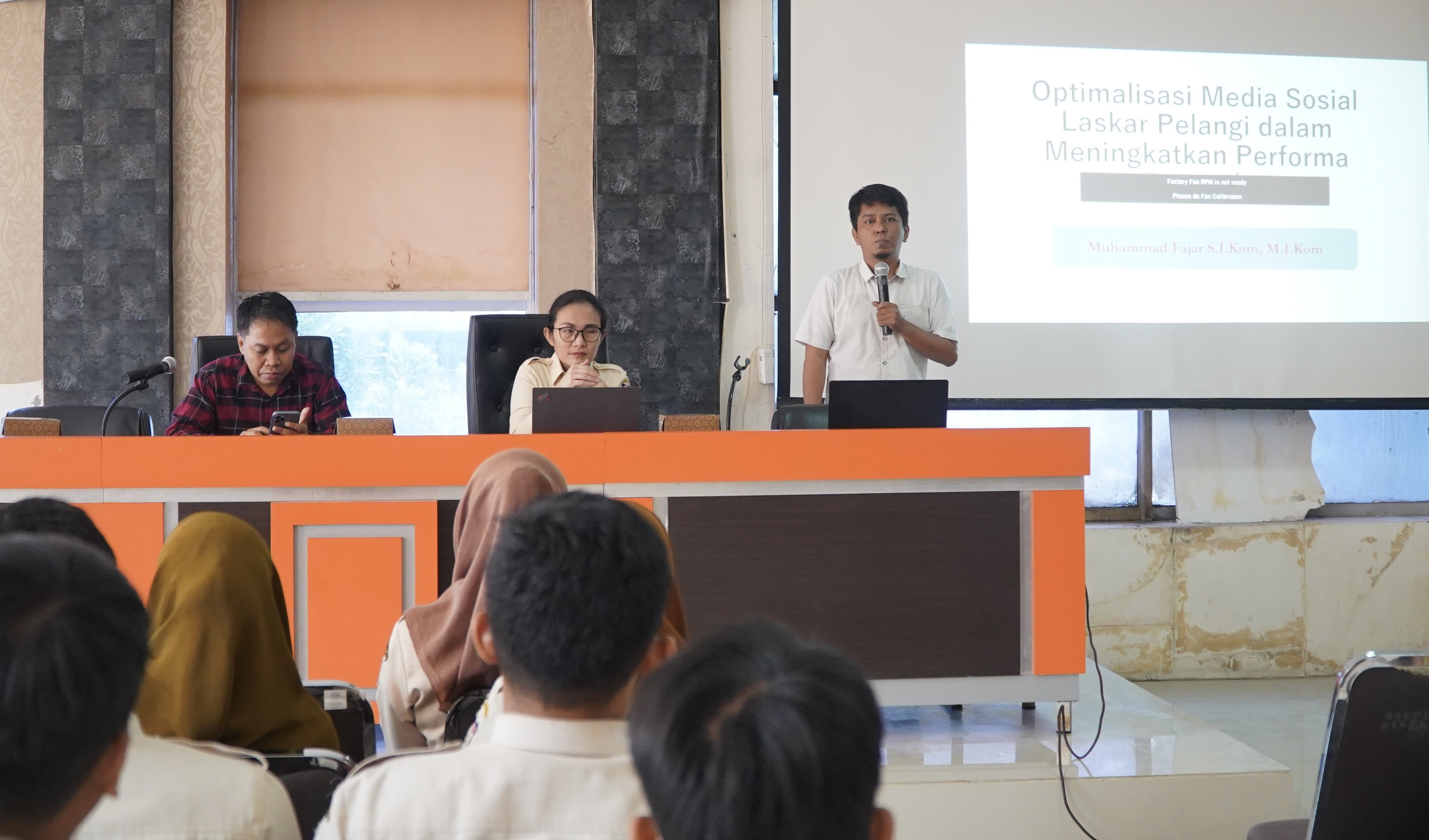 Bapenda Makassar melangsungkan kegiatan Workshop “Smart and Creative Content” dalam Sosialisasi Pembayaran Pajak dan Retribusi Daerah 