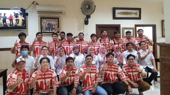 Pengurus Softball Makassar Lepas Kontingen Atlet PORPROV XVII 2022