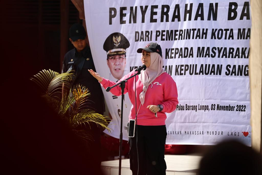 Kunjungi Longwis Ipoh, Wawali Makassar Bawa Bantuan Ke Warga Barrang Lompo