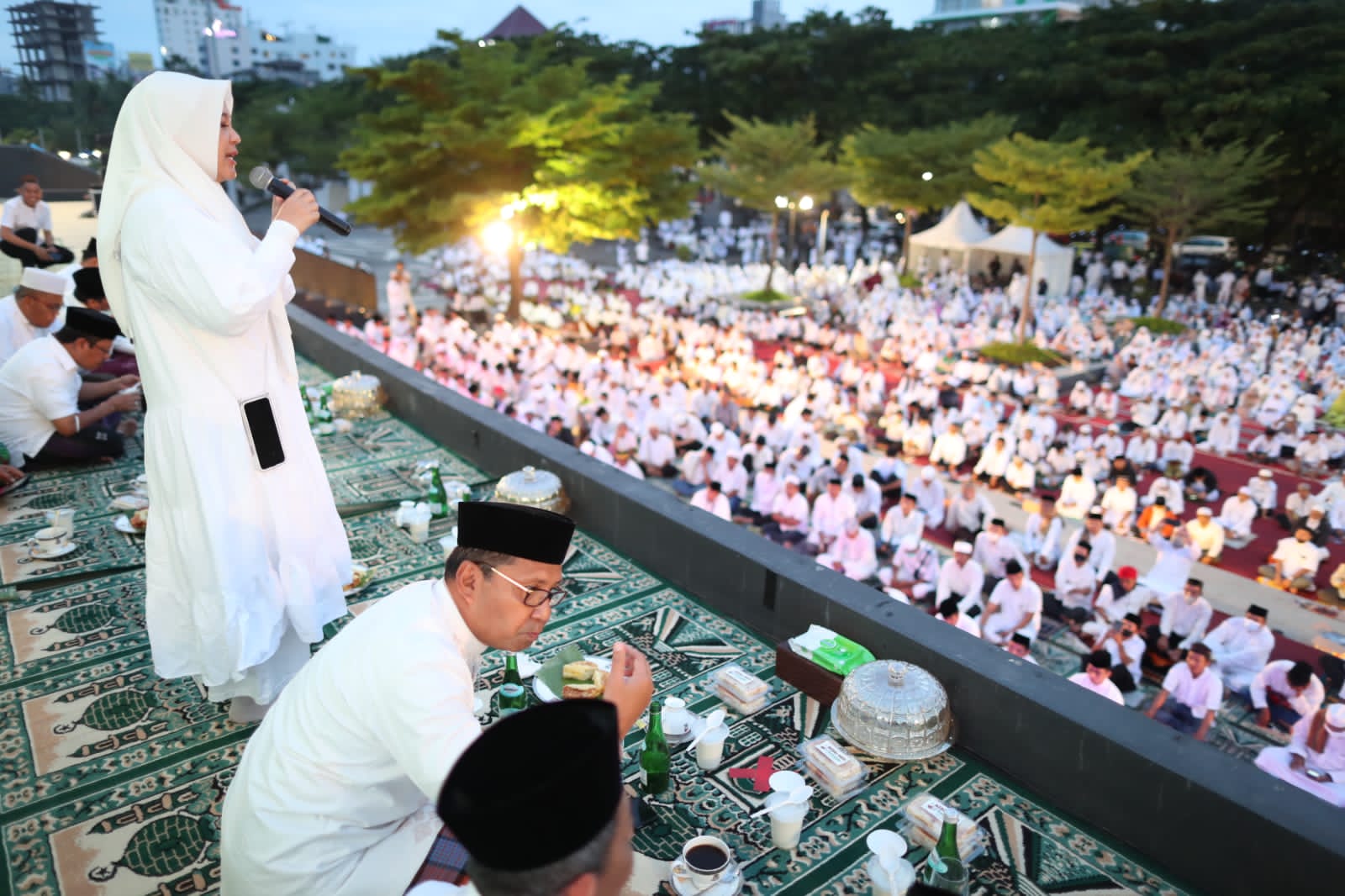 Ribuan Jamaah Hadiri Makassar Shalat Subuh Berjamaah