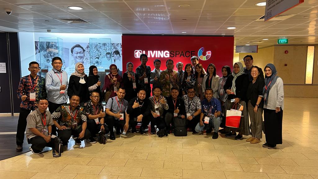 Ikuti Temasek, Wali Kota Danny Bersama ASN Makassar Kunjungi Public Housing Singapura