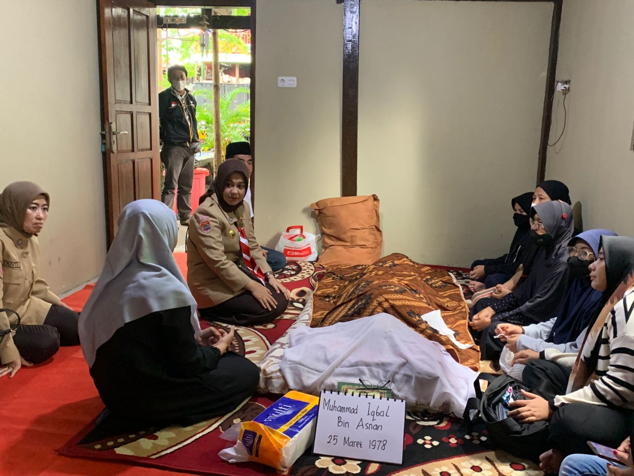 Wawali Fatmawati Rusdi Melayat ke Rumah Duka Eks Kasatpol PP Makassar