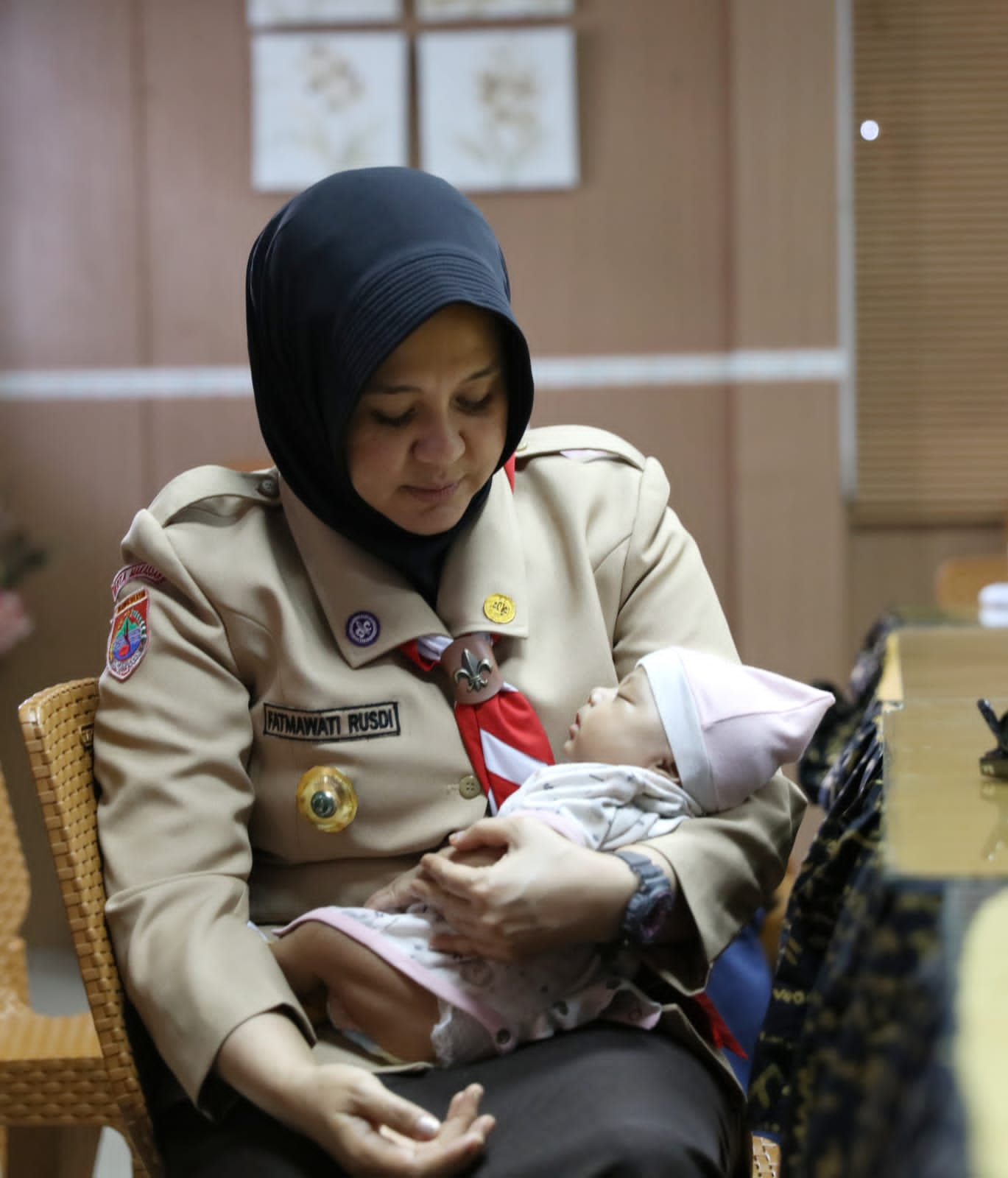 Kepedulian Fatmawati Rusdi Bantu Bayi Stunting di Rusunawa Panambungan Usai Ditinggal Ibunya