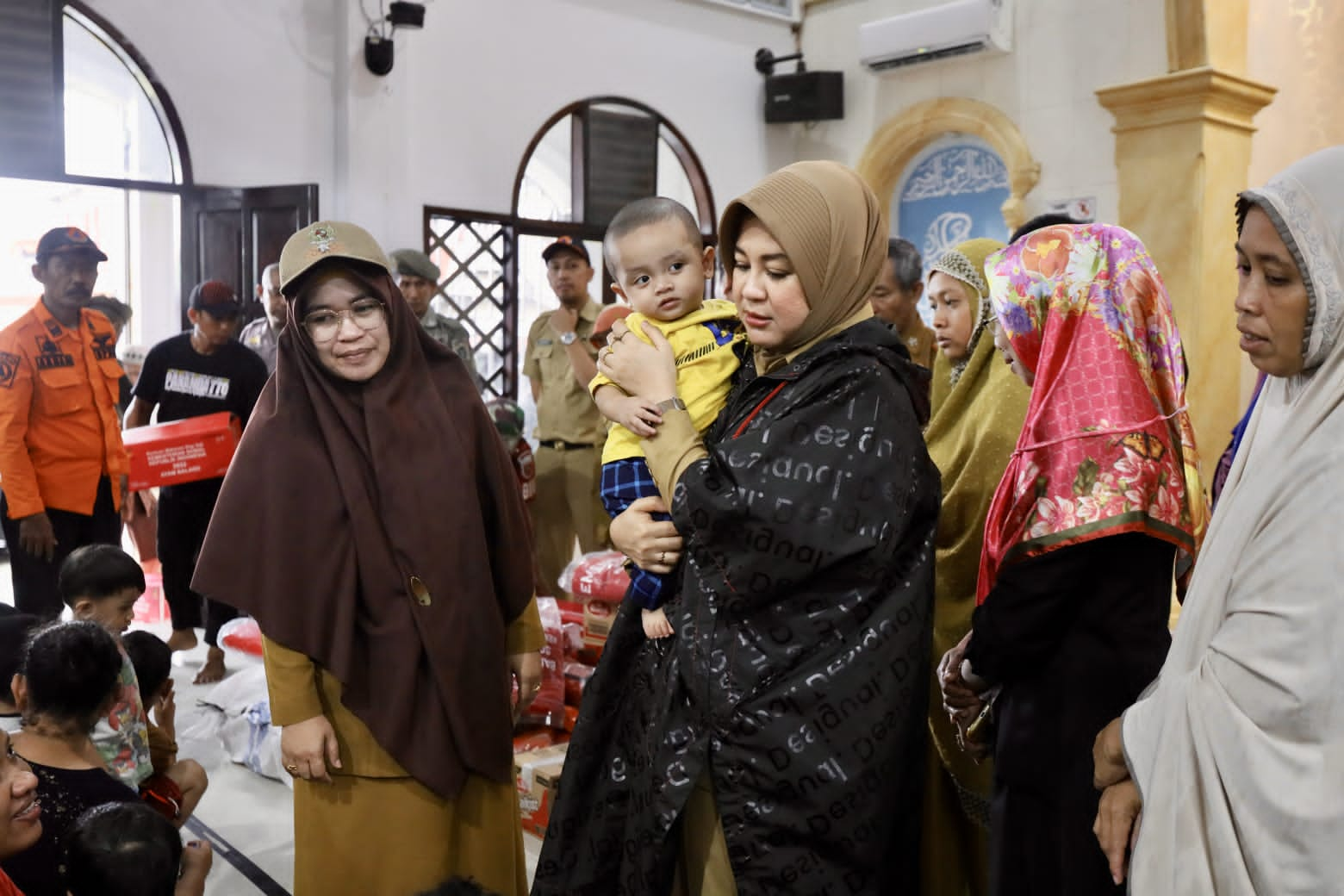 Wakil Wali Kota Makassar Tinjau Kondisi Korban Banjir dan Kesiapan Dapur Umum