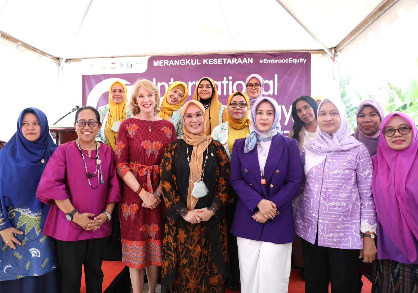 Miliki Tujuan Bersama, Wawali Makassar Sambut Hangat Kehadiran Konjen Australia di Peringatan IWD 2023