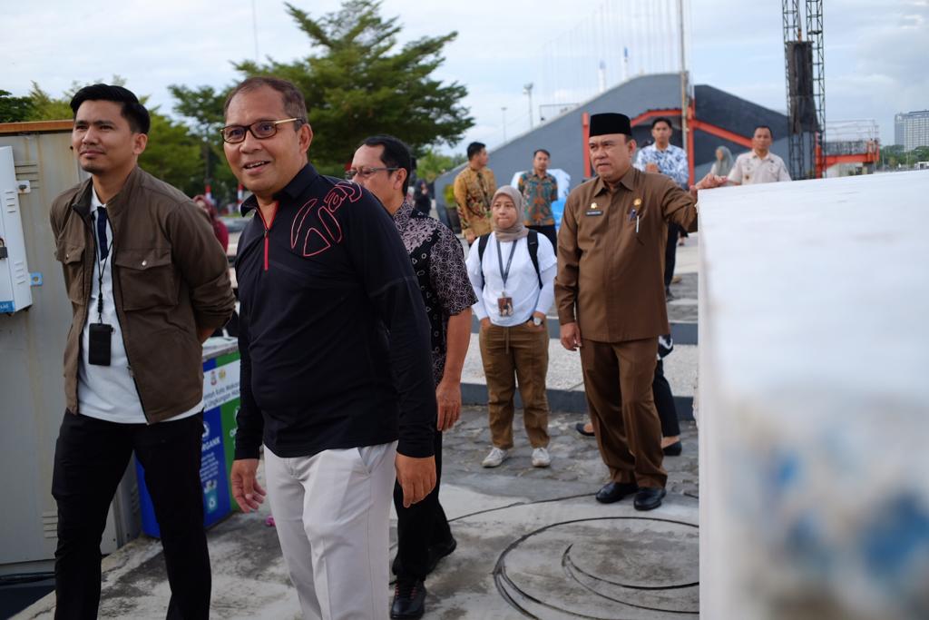 Danny Pomanto Finalisasi Kedatangan Menteri dan Upacara OTDA di Anjungan Pantai Losari