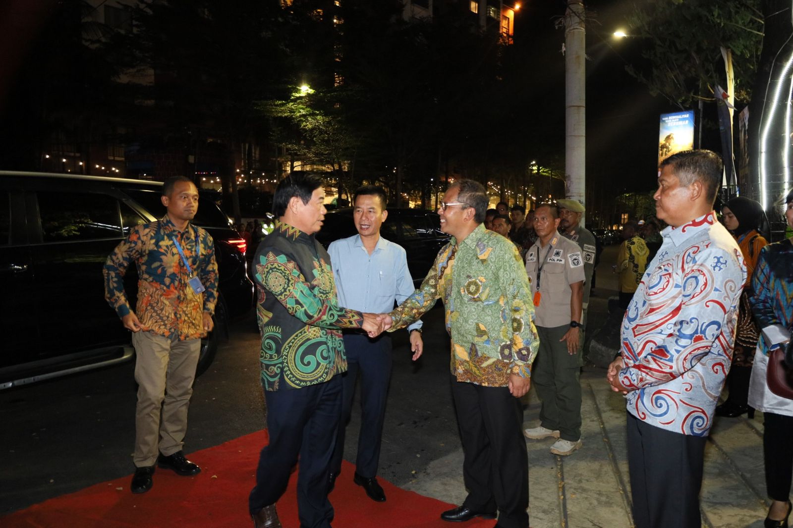 Danny Pomanto Akrabkan Budaya Makassar Kepada Ratusan Jenderal MNEK dalam Gala Dinner