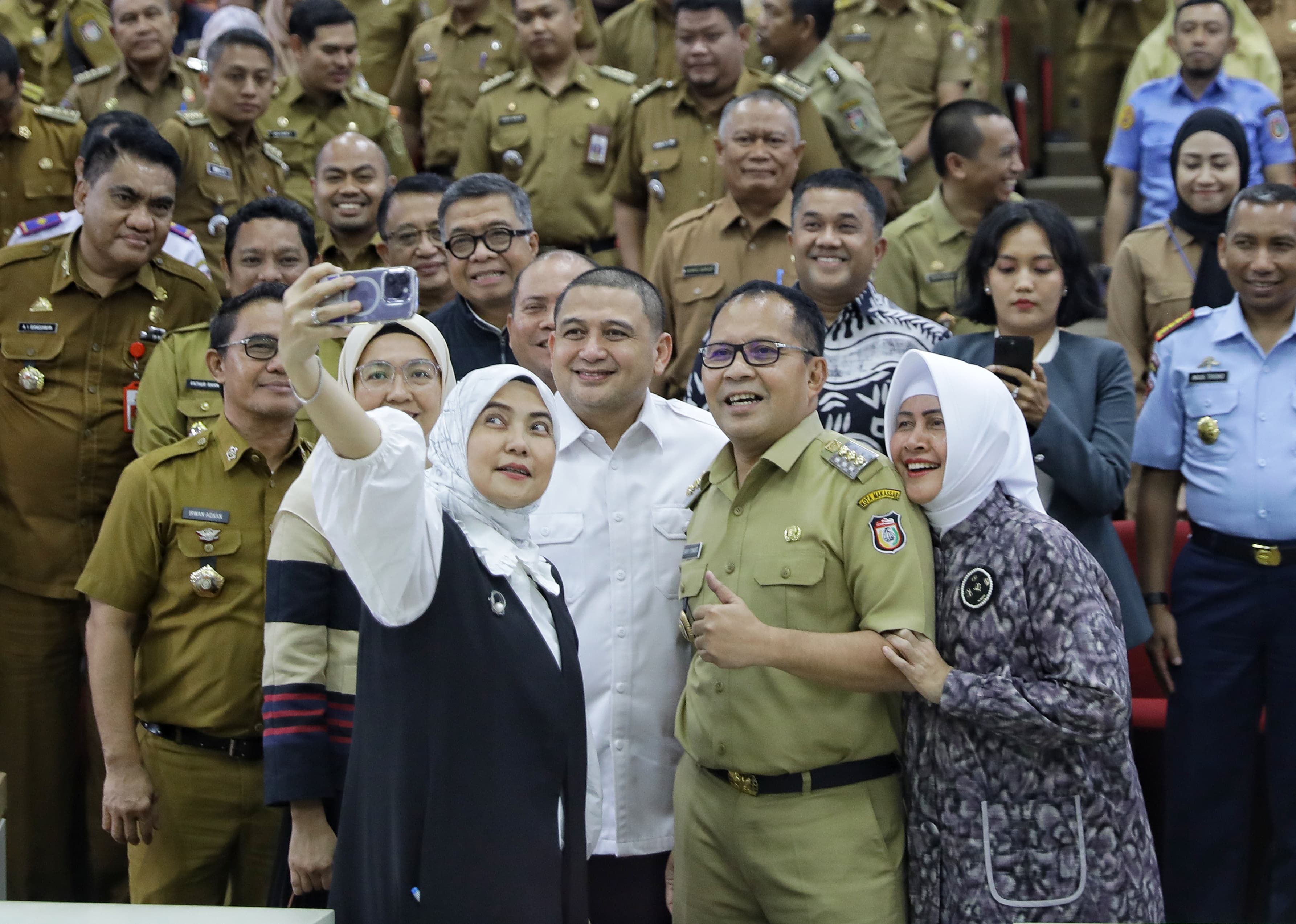 ndira Yusuf Ismail Ikuti Rakor Wali Kota dan Wakil Wali Kota Terpilih, ucapkan Selamat kepada Appi-Aliyah