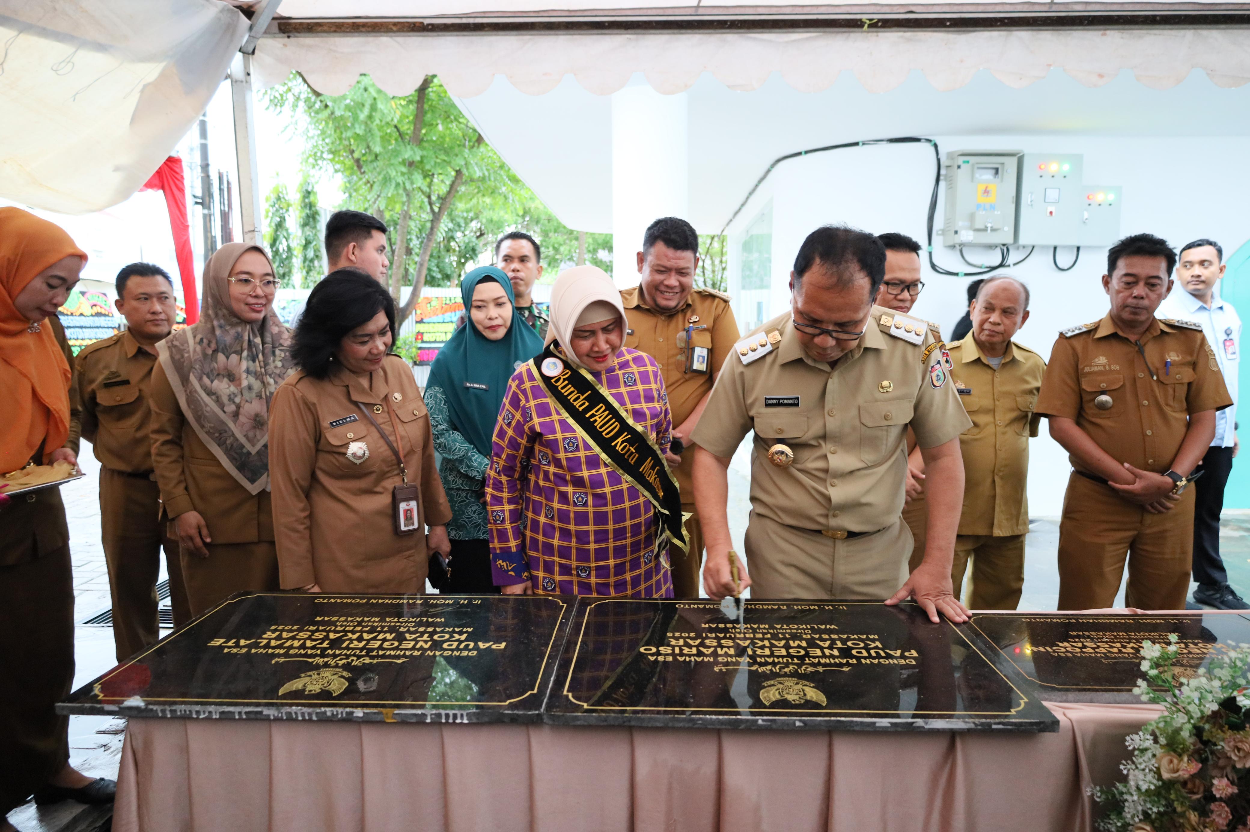 Danny Resmikan 5 Paud Negeri, Komitmen Cetak Generasi Penerus yang Berkualitas 
