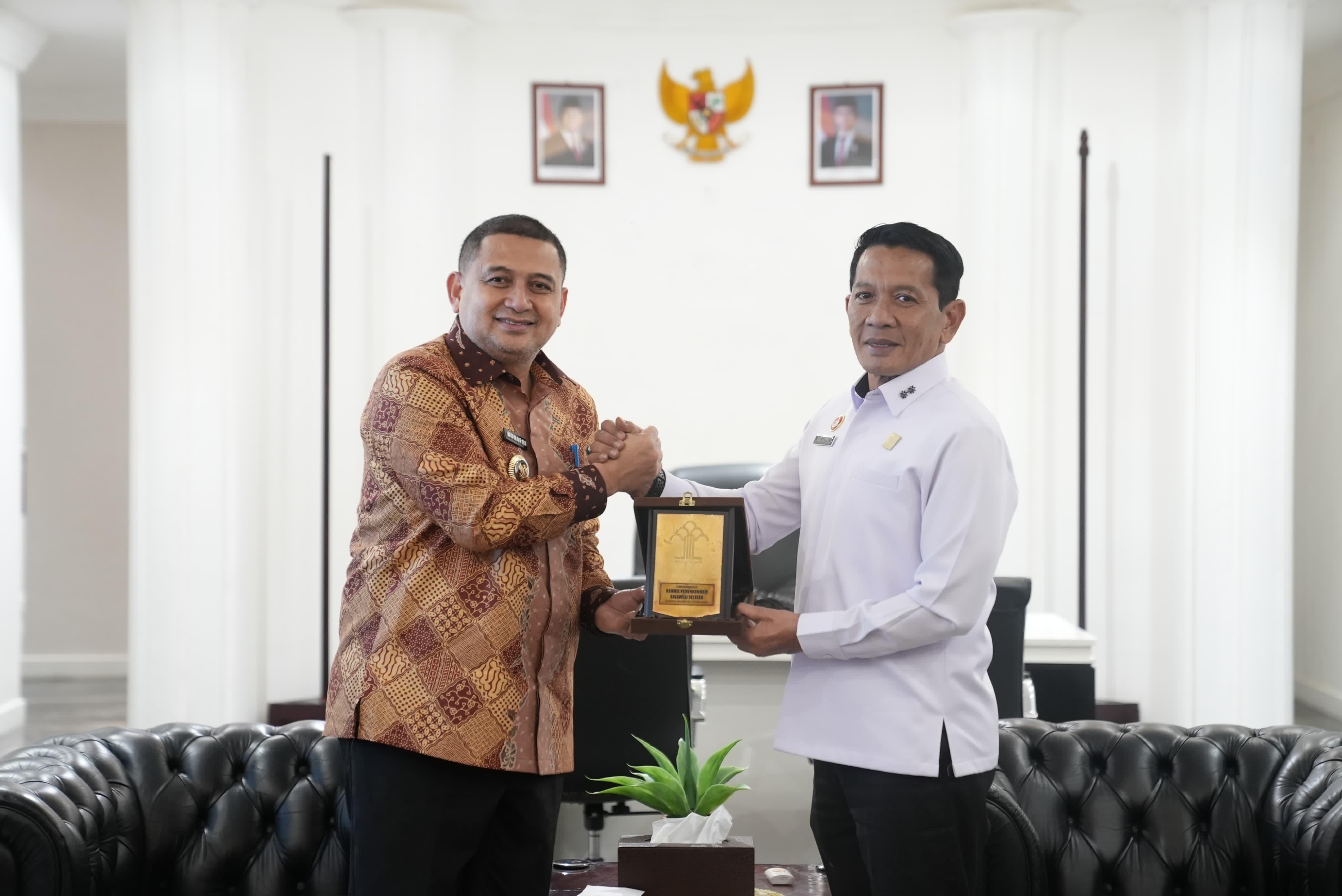 Wali Kota Makassar Terima Kunjungan Kanwil Kementerian Hukum dan Aspidum Kajati, Perkuat Sinergi Penegakan Hukum