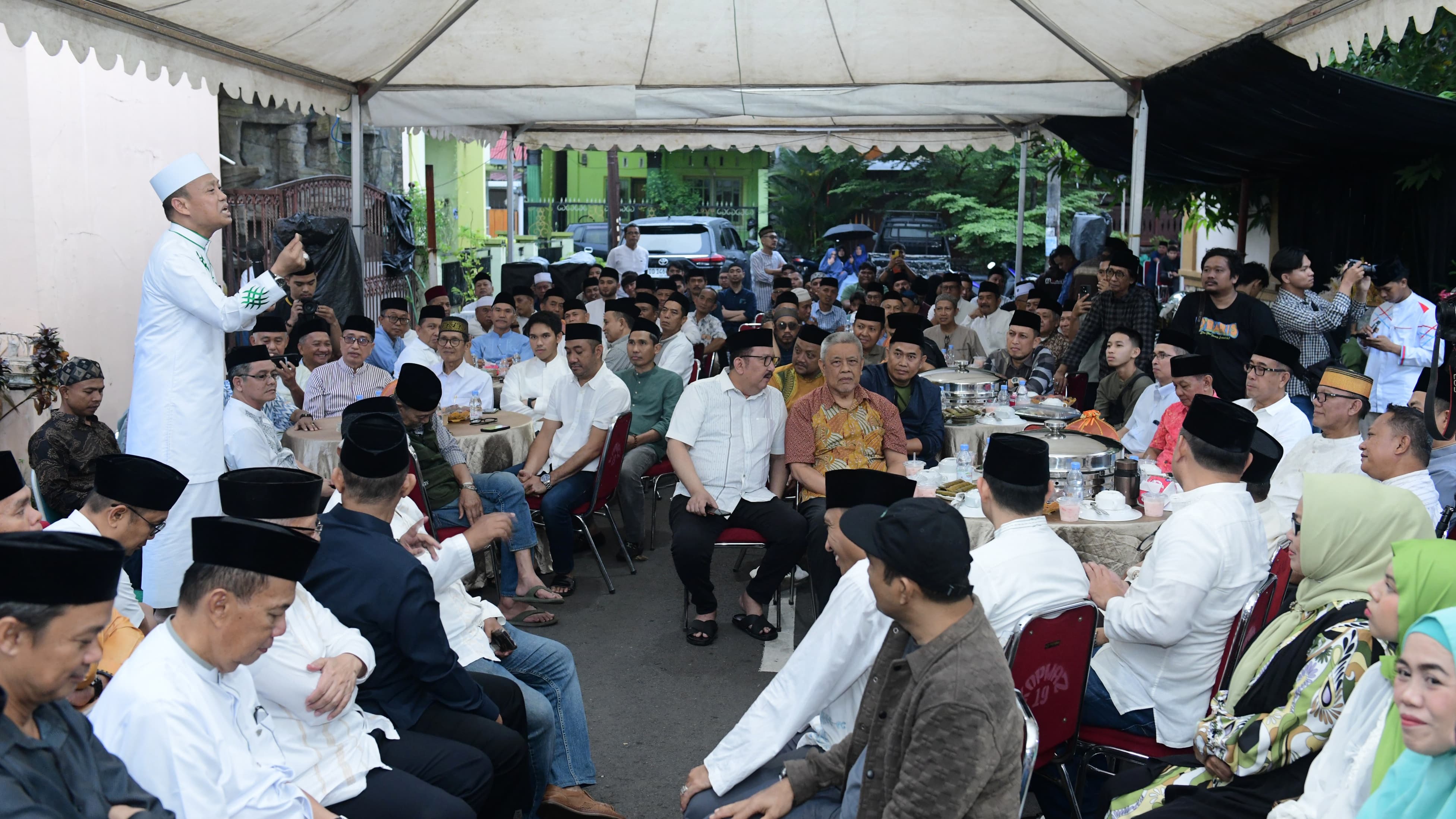 Hadiri Buka Puasa di Kediaman Satria Majid, Wakil Wali Kota Makassar Ajang Nostalgia 