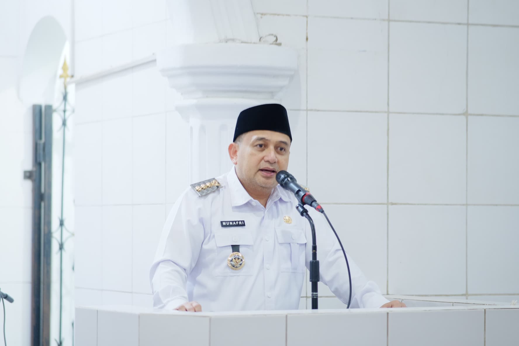 Wali Kota Makassar Munafri Arifuddin Buka Puasa Bersama Ratusan Jamaah Masjid Agung 45