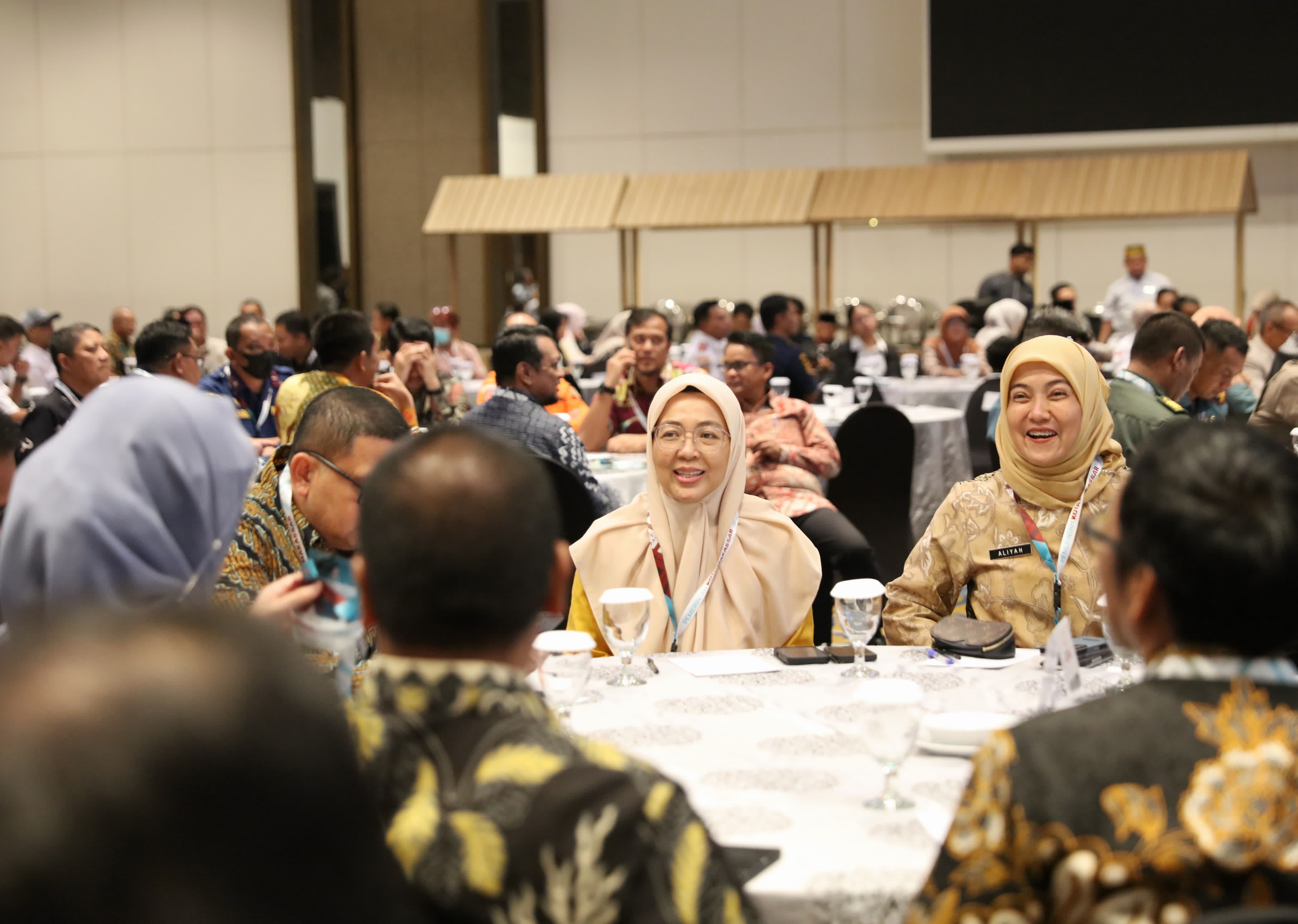 Sinergi dengan Pemkot Makassar, Ketua TP PKK Makassar Hadiri Musrenbang RKPD 