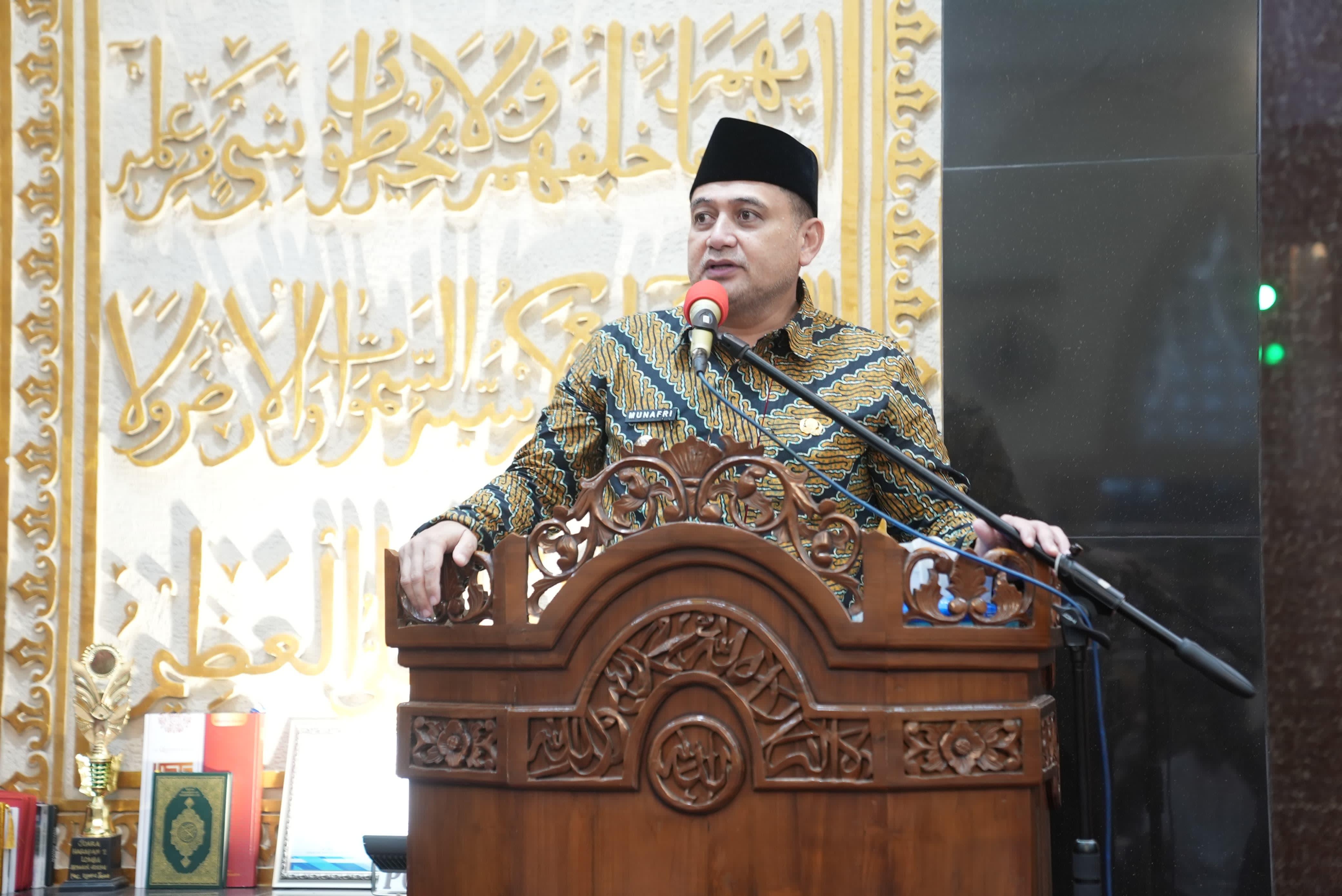 Wali Kota Makassar Perkuat Silaturahmi Lewat Buka Puasa Bersama Warga Kecamatan Ujung Tanah