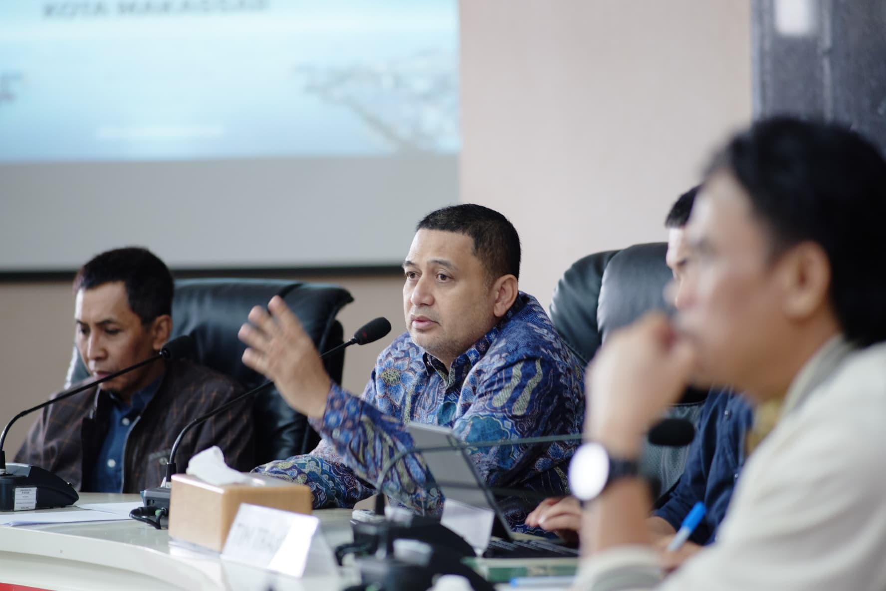 Wali Kota Makassar Evaluasi Kinerja BUMD, Minta Laporan dan Perbaikan Sistem