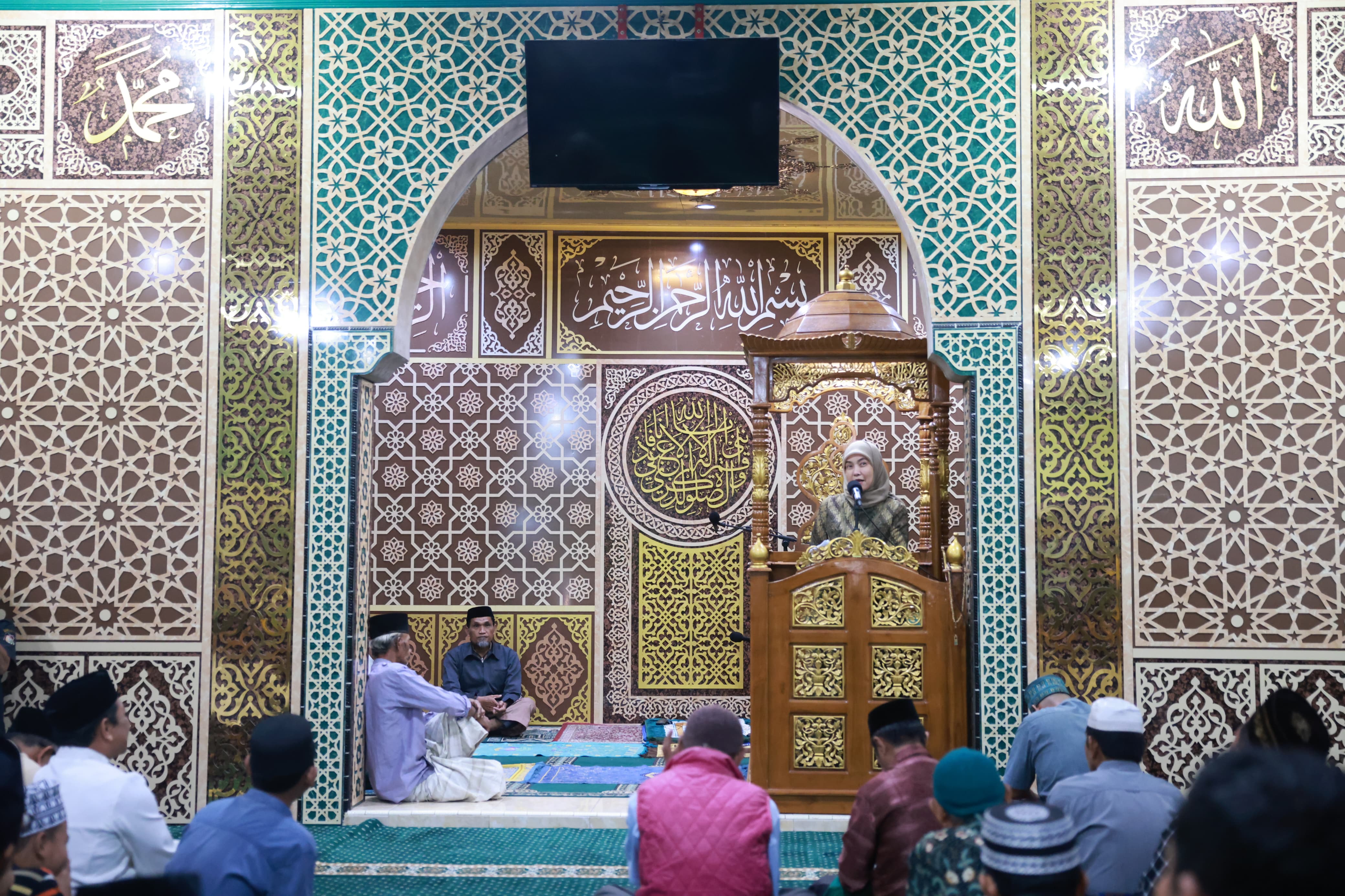 Wakil Wali Kota Makassar, Aliyah Mustika Ilham, Safari Ramadan dan Tarawih Bersama di Masjid Nurul Ittihaad