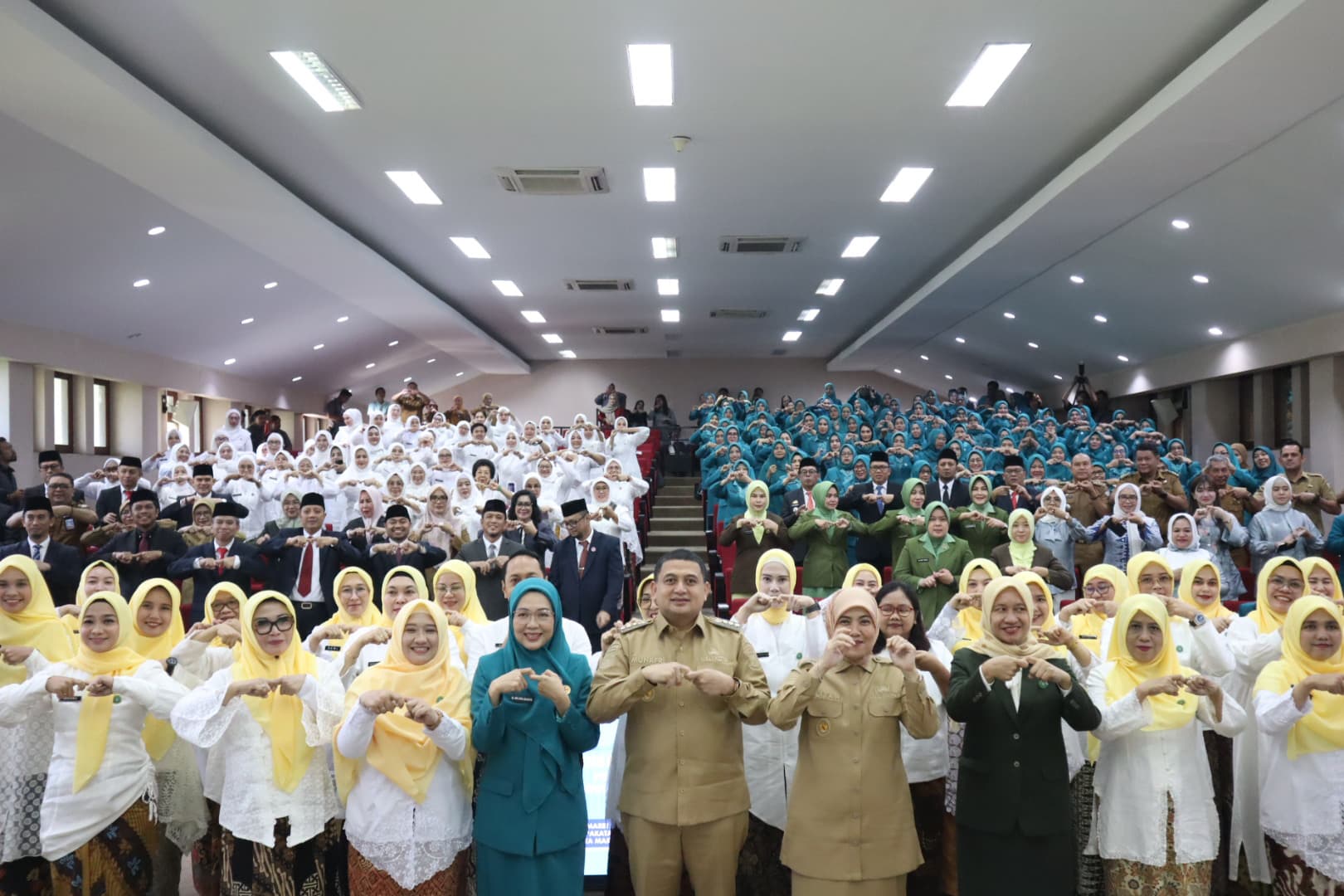 P PKK, Dekranasda, dan Pokja Bunda PAUD Makassar Resmi Dilantik: Melinda Aksa Dorong Sinergi dan Dedikasi Pengurus