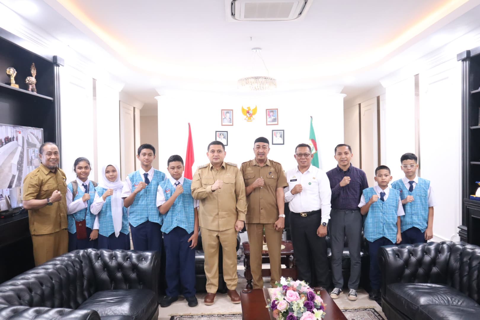 Wali Kota Makassar Munafri Dukung Siswa SMPN 6 Makassar Berprestasi ke Olimpiade Internasional