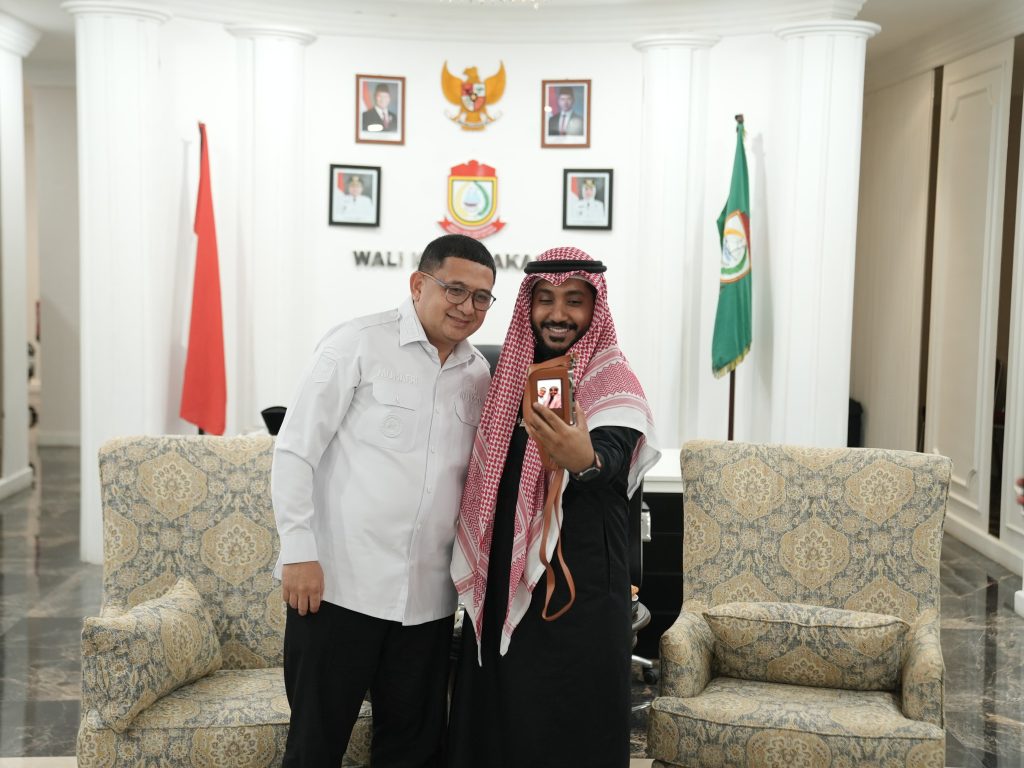Munafri Sambut Kunjungan Syekh Abdullah Bawazir, Bahas Kurikulum Bahasa Arab dan Peluang Pelajar ke Mekkah