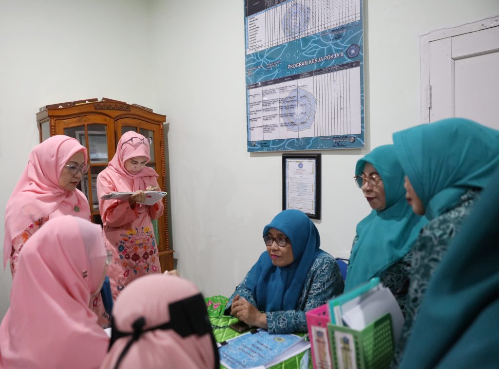 PKK Kota Makassar Gelar Kegiatan SMEP di Kecamatan Panakukkang, Tekankan Dukung Makassar Zero Waste 2029
