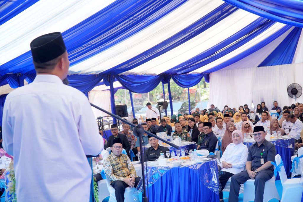 Aliyah Mustika Ilham Hadiri Peresmian Masjid dan Lapangan Tenis Pengadilan Negeri Makassar