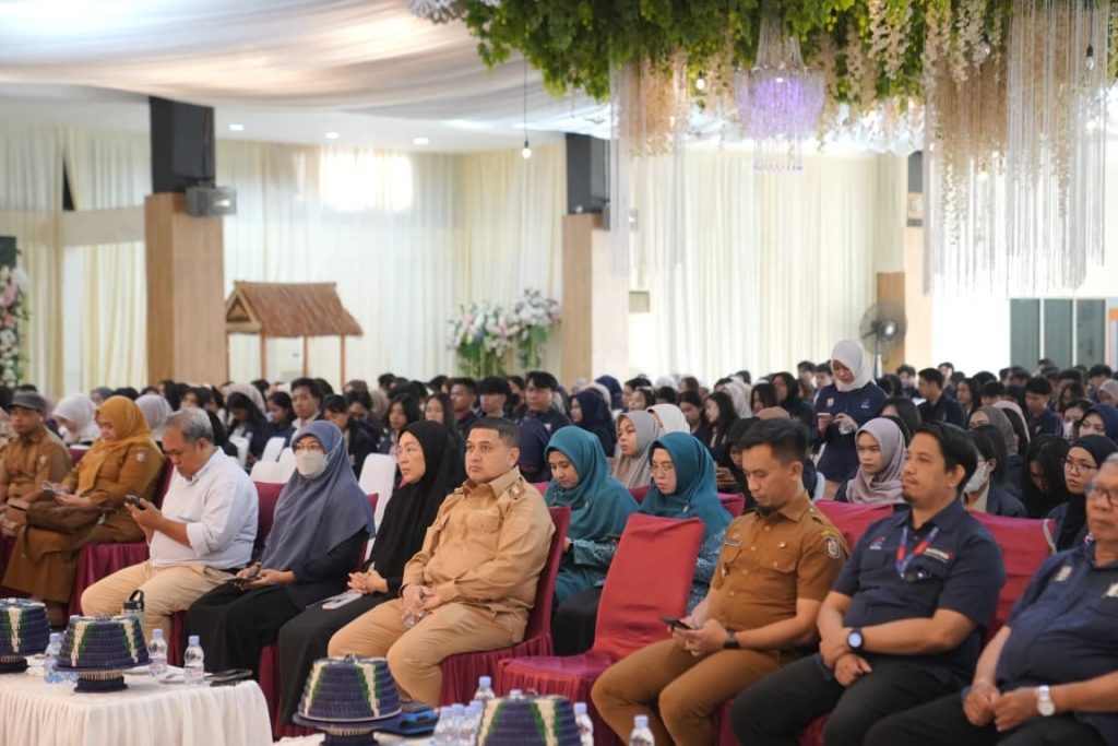 Munafri Ajak Akademisi Kampus Bergerak Menuju Kota Tanpa Sampah