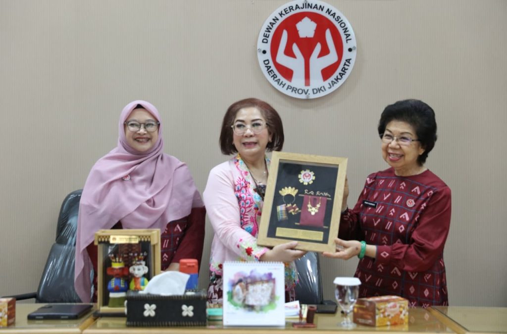 Studi Tiru ke Dekranasda DKI, Makassar Siap Terapkan Strategi Pemasaran UMKM