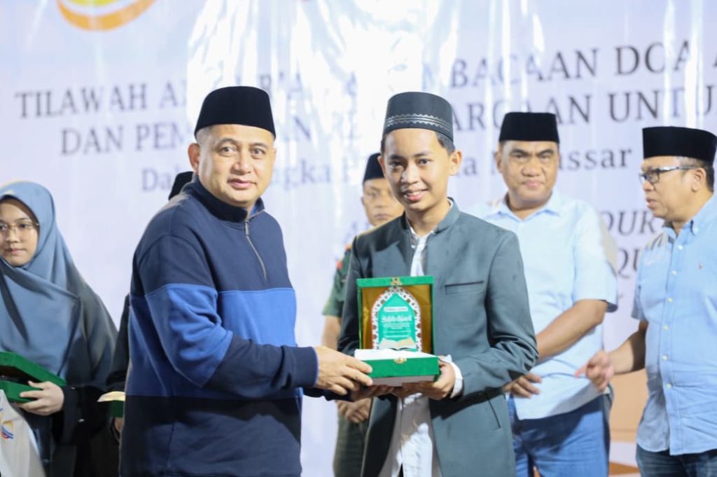 Wali Kota Makassar Rayakan HUT Kota ke 418 Bersama 100 Hafidz dan 418 Anak Panti