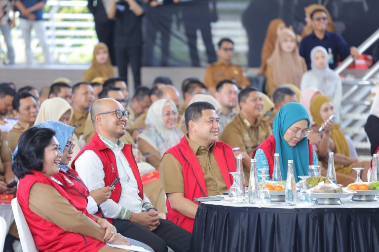 Munafri–Aliyah Luncurkan “Makassar Berjasa”, untuk Pekerja Rentan