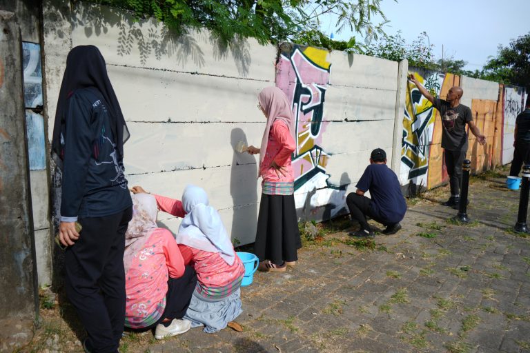 Melinda Aksa Pimpin Kerja Bakti Dorong Budaya Bersih dan Estetis di Ruang Publik