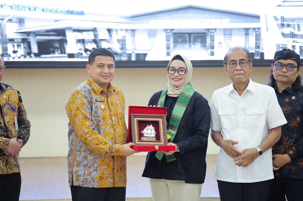 Munafri – Aliyah Kompak Sambut Kunjungan Kerja ke Komisi IX DPR RI