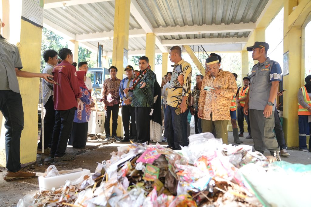 Makassar Perkuat Pengelolaan Sampah di Kepulauan