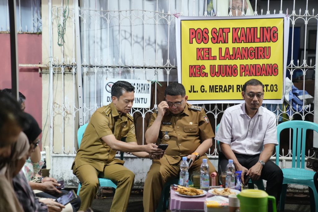 Gerak Cepat Tindaklanjuti Edaran Mendagri, Munafri Tinjau Poskamling di Empat Kecamatan