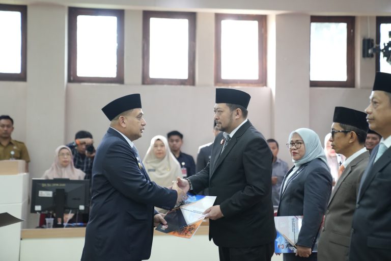 Tanggal Istimewa 9 Bulan 9: Munafri-Aliyah Lantik 9 Pejabat Baru