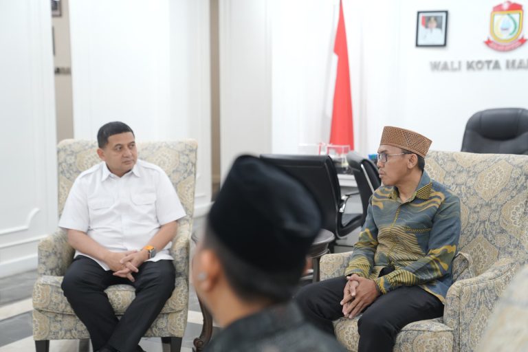 Munafri Ajak Wahdah Islamiyah Kolaborasi Perkuat Pengelolaan Sampah dan Pendidikan Bahasa di Sekolah