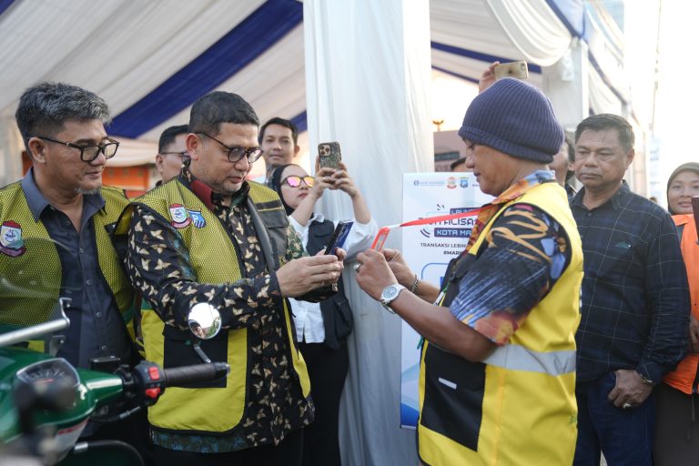 Digitalisasi Parkir Makassar Resmi Diluncurkan, 27 Jukir di 16 Titik Jadi Percontohan