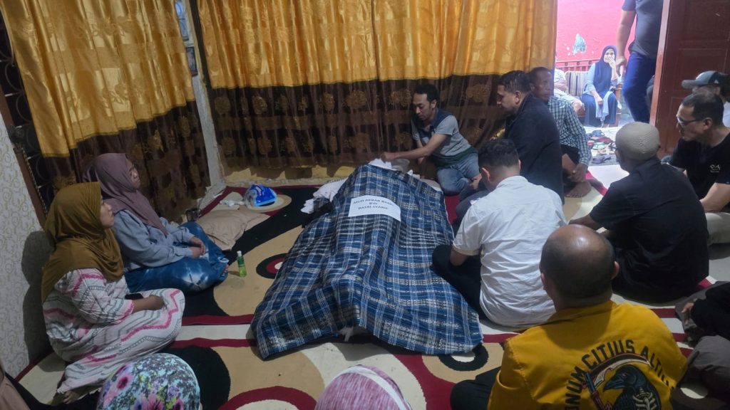 Korban Pembakaran Gedung DPRD, Munafri Melayat di Rumah Duka