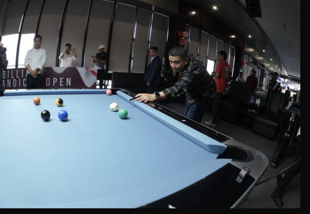 Munafri Resmikan Turnamen Billiard dan Fit Infinity, Jadi Ruang Positif Bagi Anak Muda
