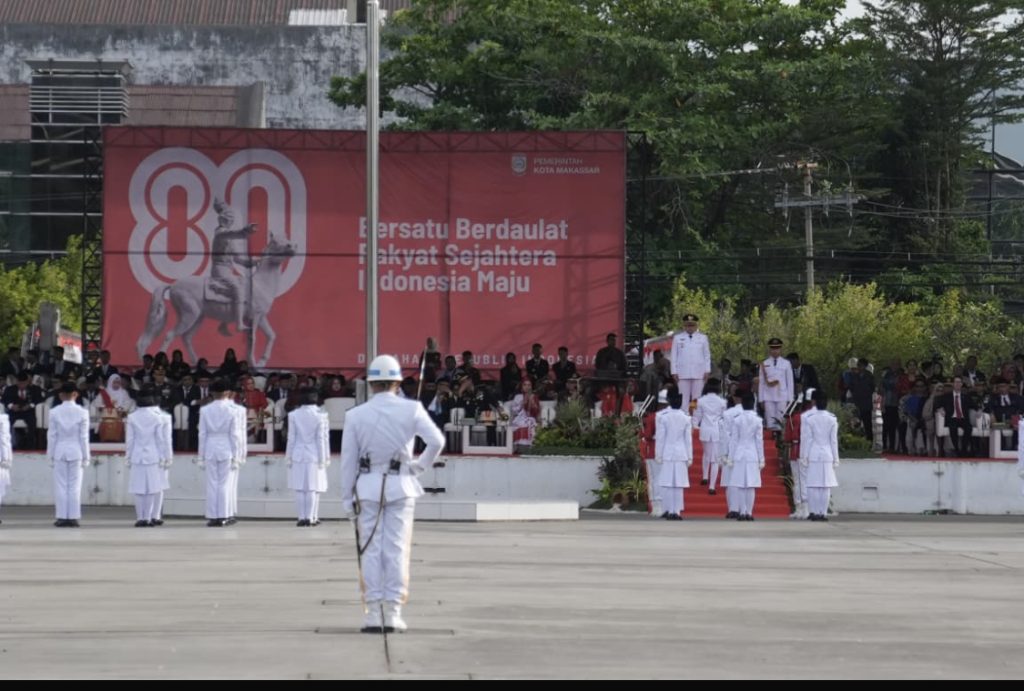 Jadi Inspektur Upacara HUT ke-80 RI di Karebosi, Munafri Sampaikan Pesan Makna Kemerdekaan