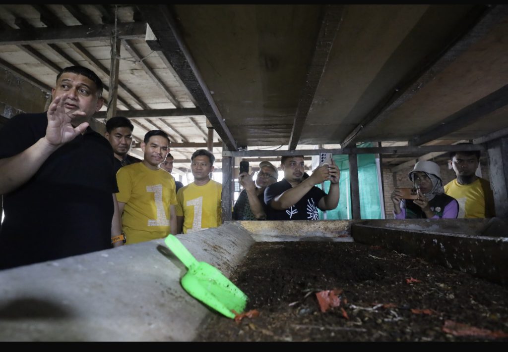Munafri Resmikan Gerakan Lingkungan Terpadu: Urban Farming, Maggot, dan Bank Sampah