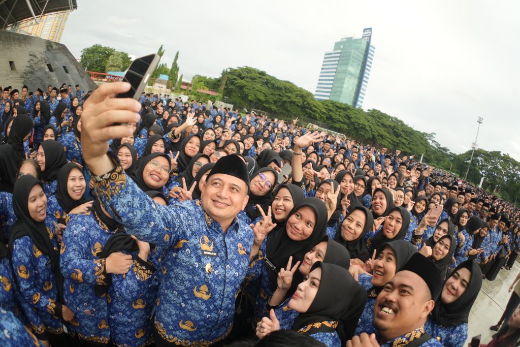 Munafri Lantik 6.936 PPPK Pemkot Makassar, Tegaskan Integritas dan Komitmen Pelayanan Publik