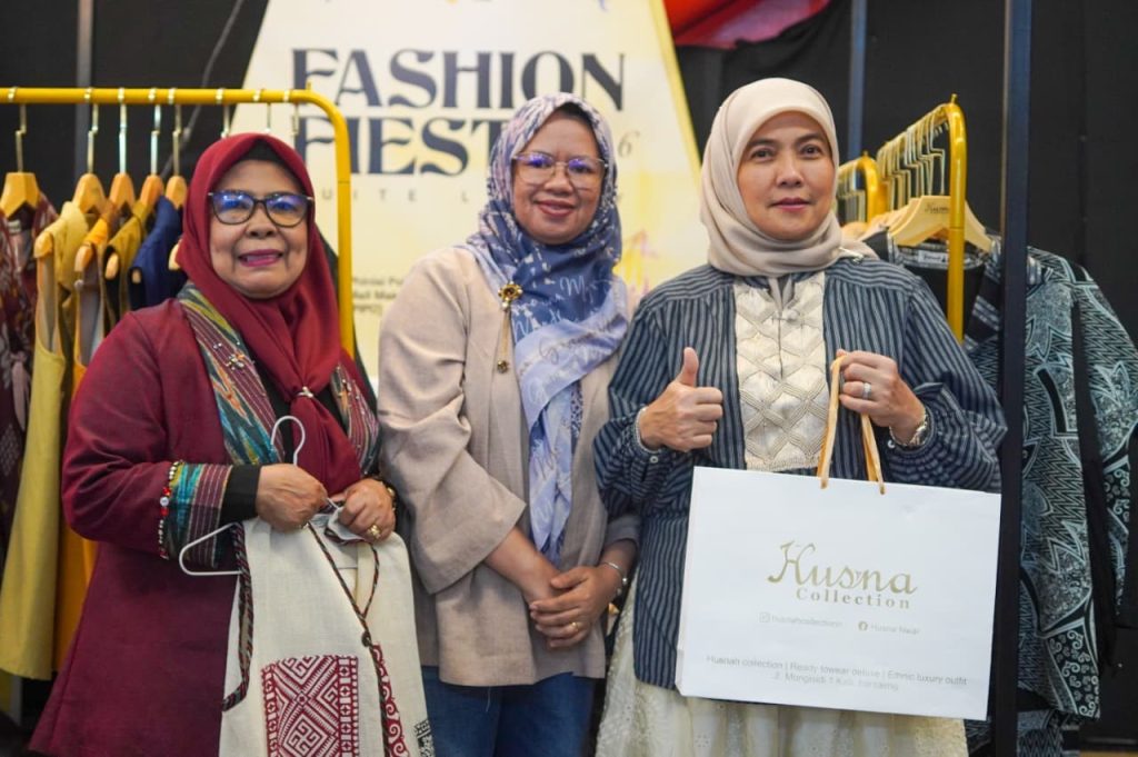 UMKM Naik Kelas! Aliyah Mustika Ilham Ramaikan Tjap Legende 2025 dan Fashion Fiesta